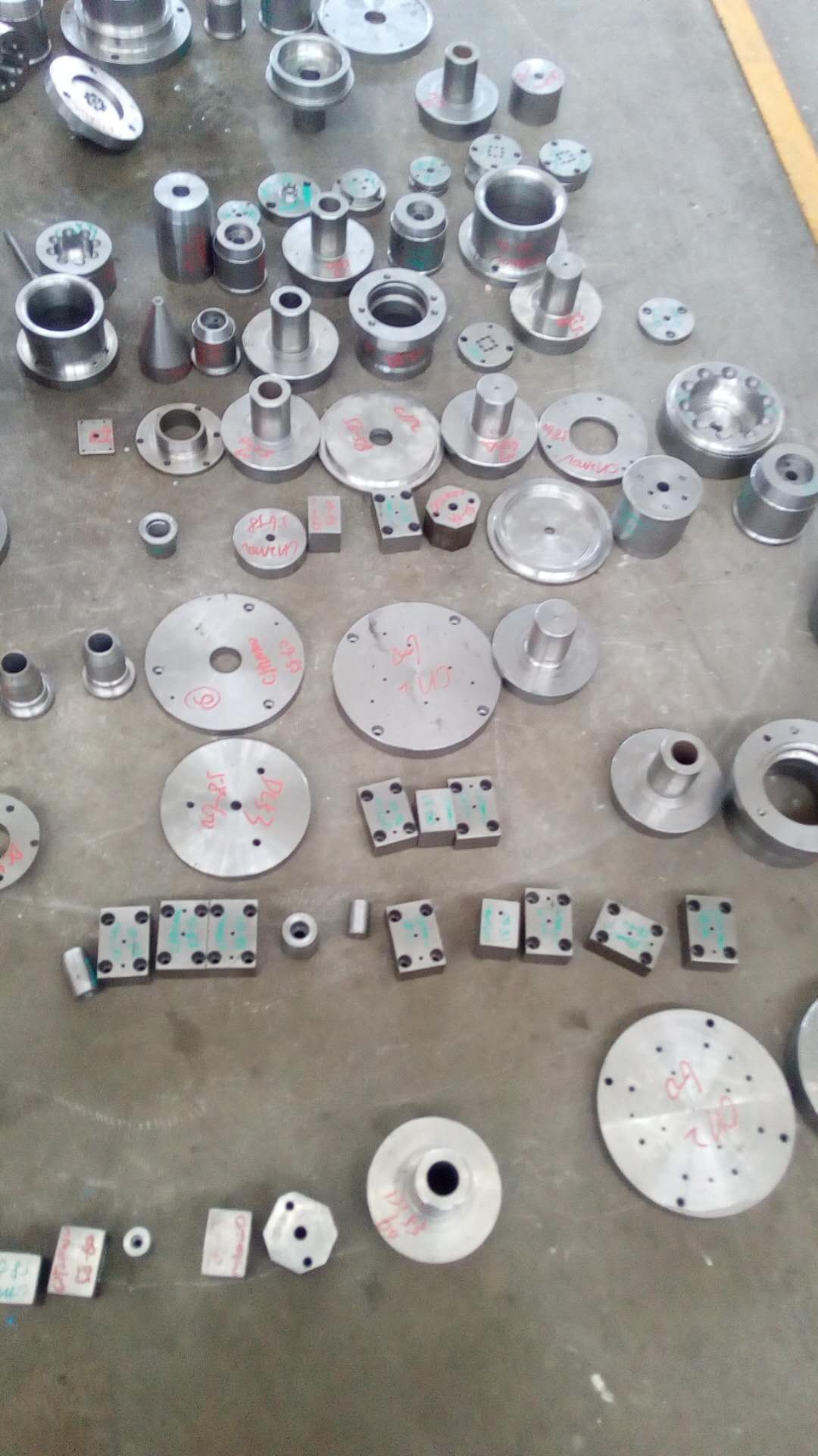 真空淬火模具